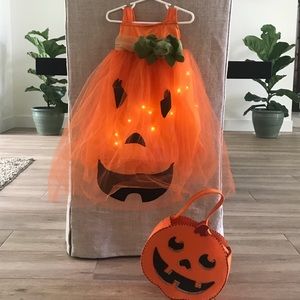 Pottery Barn Kids light up pumpkin costume. 3T
